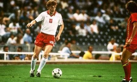 Der erste Fußballstar der Polen Nationalmannschaft ist Zbigniew Boniek