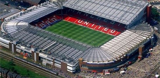 Manchester United hat in der letzten Saison 541 Fans den Eintritt in das Fußballfeld verweigert